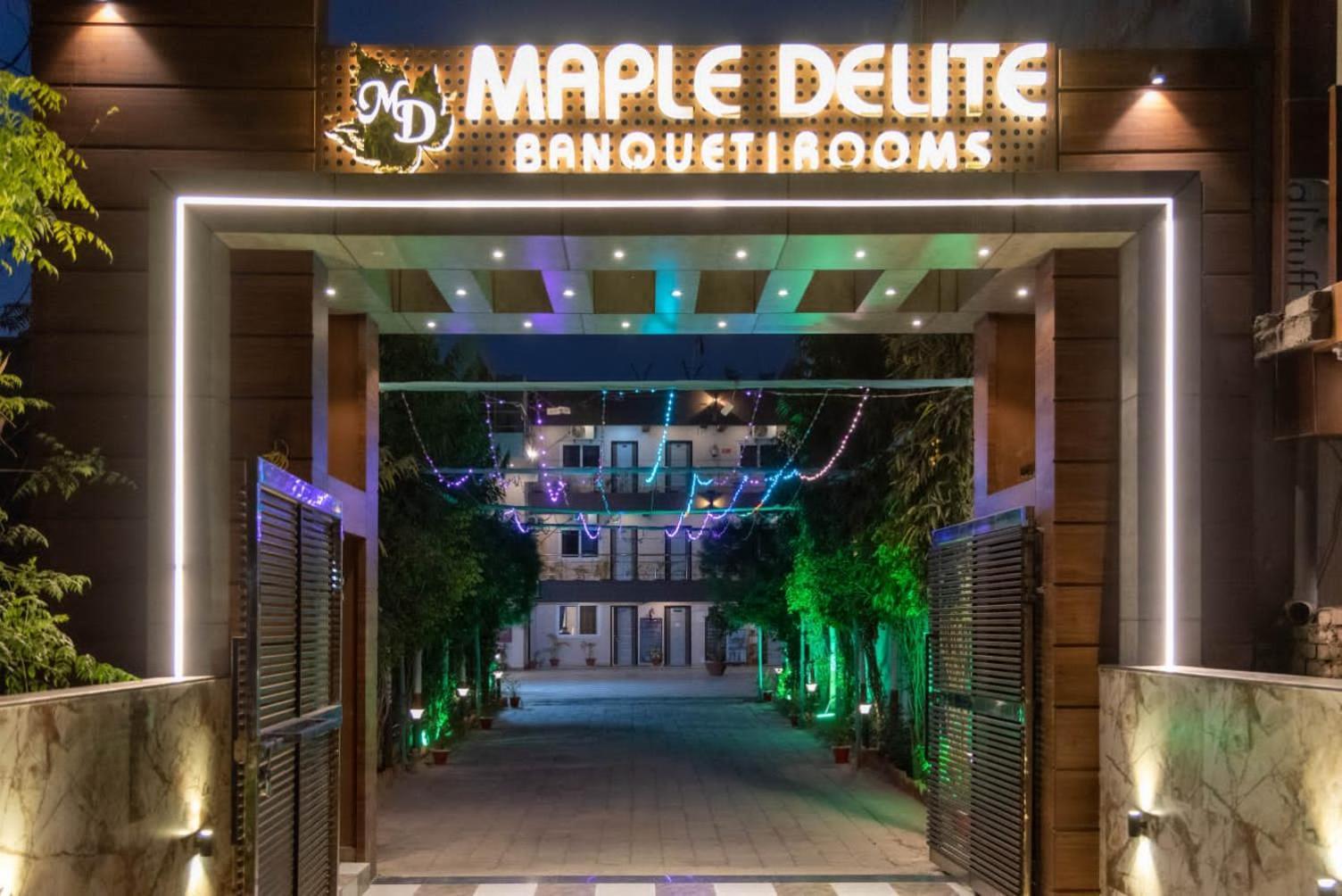 Maple Delite Hotel Lucknow Exterior foto